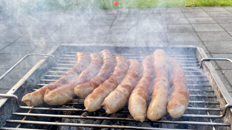 Bratwurst,Autobahn,Raststätte,Autobahnzaun